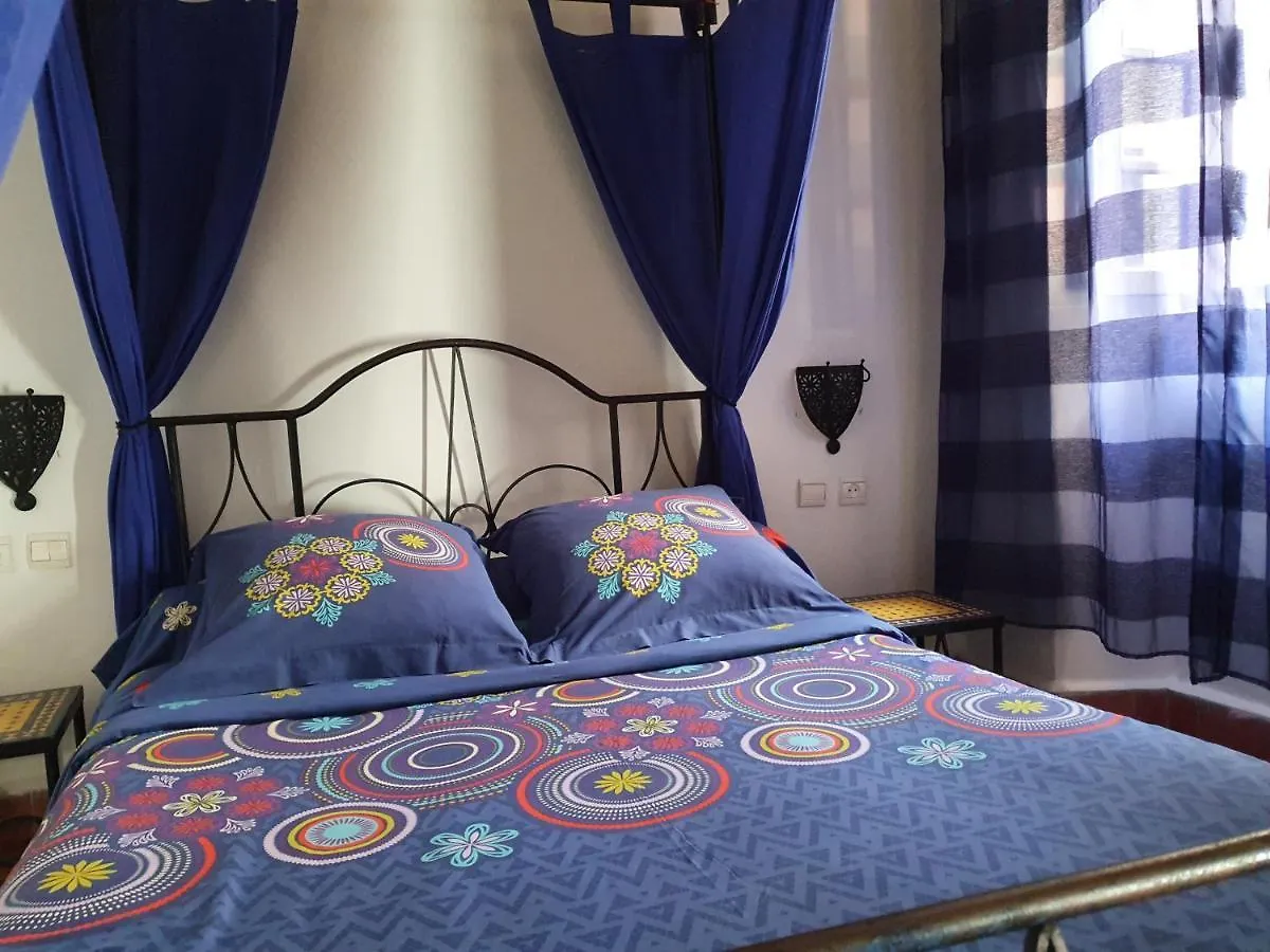 אסאוירה Hotel Magdoul